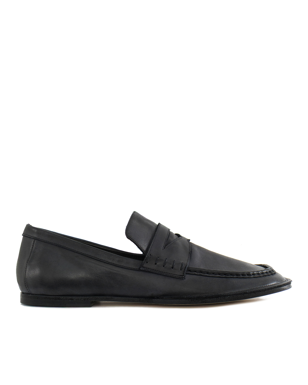 VIC MATIE лоферы  из мягкой кожи артикул 1G8810U марки VIC MATIE купить за 50100 руб.