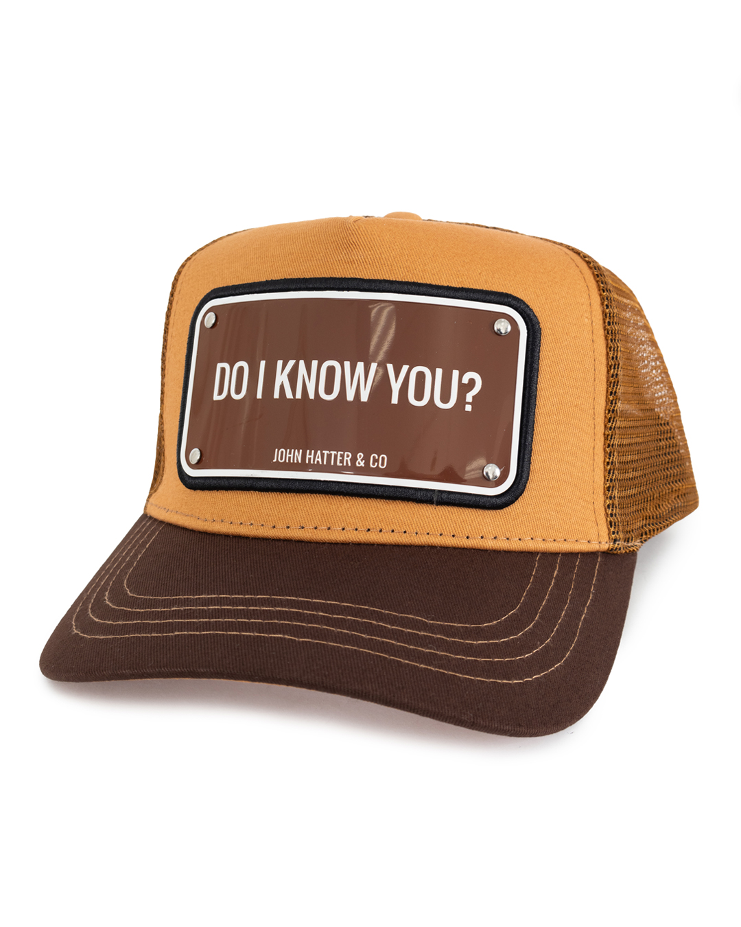 John Hatter & Co бейсболка с текстовым принтом артикул DO I KNOW YOU марки John Hatter & Co купить за 15200 руб.