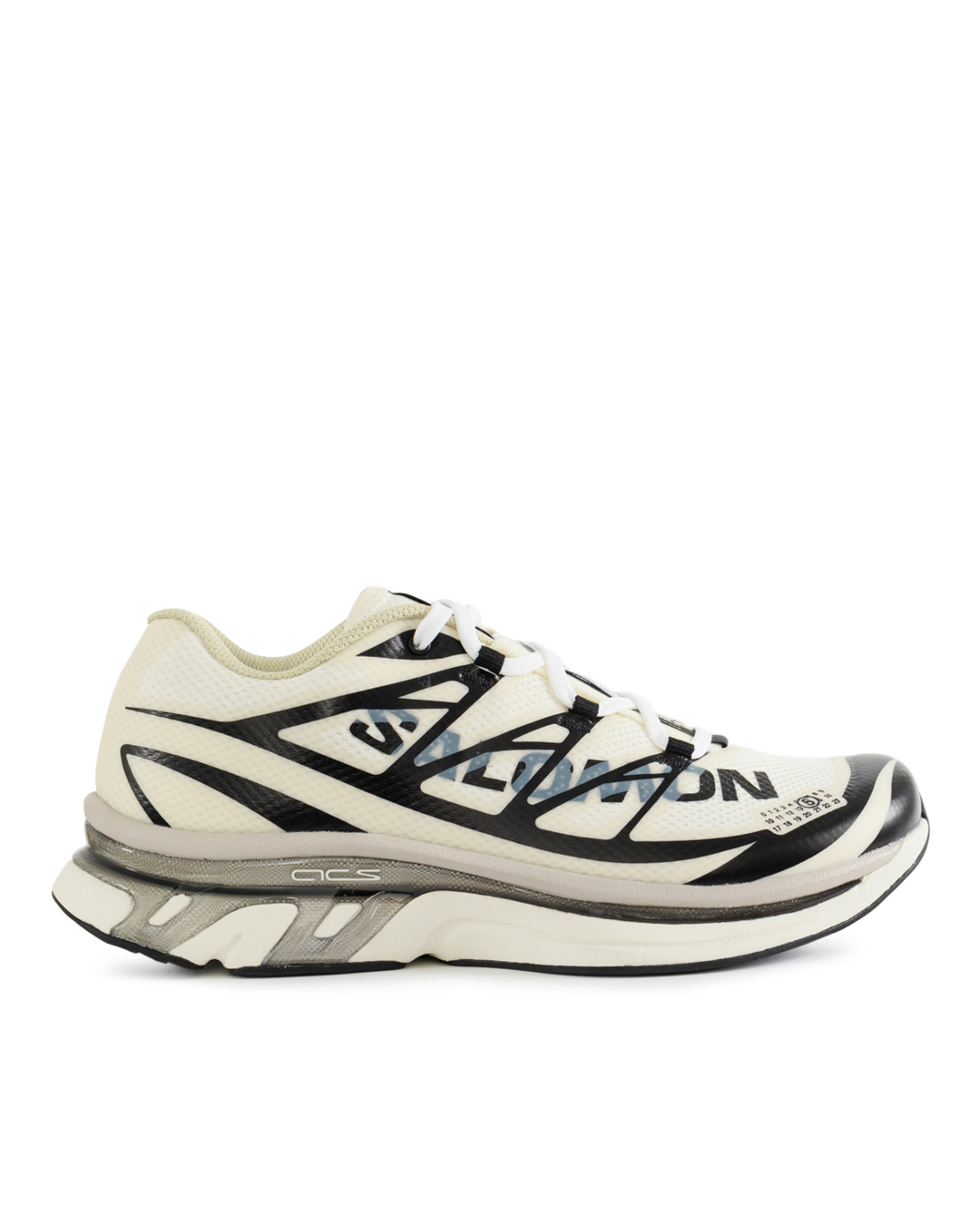MM6 Maison Margiela кроссовки комбинированные  артикул S59WS0243 марки MM6 Maison Margiela купить за 56400 руб.