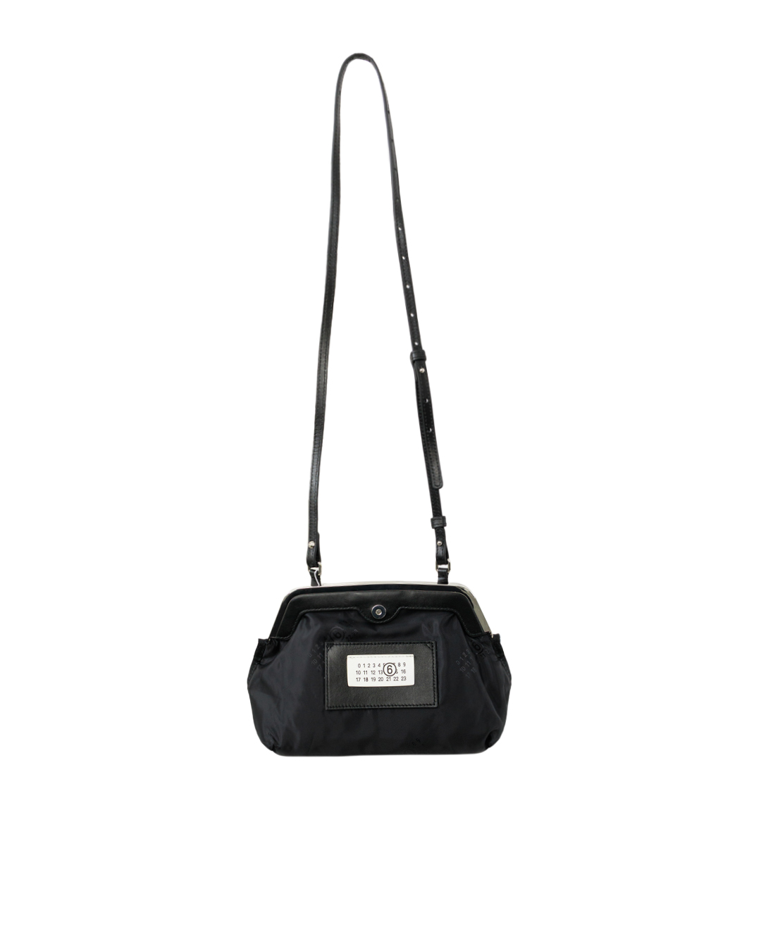 MM6 Maison Margiela сумка клатч артикул SB6WF0008 марки MM6 Maison Margiela купить за 72000 руб.